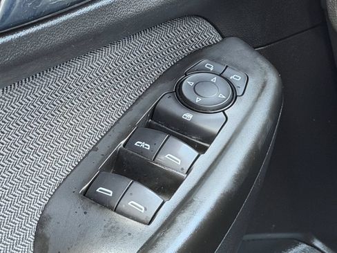 Used 2021 Chevrolet TrailBlazer LS AWD/4WD image 19