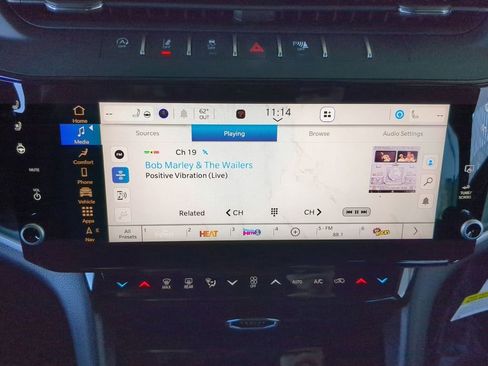 New 2026 Jeep Grand Cherokee Limited AWD/4WD image 16