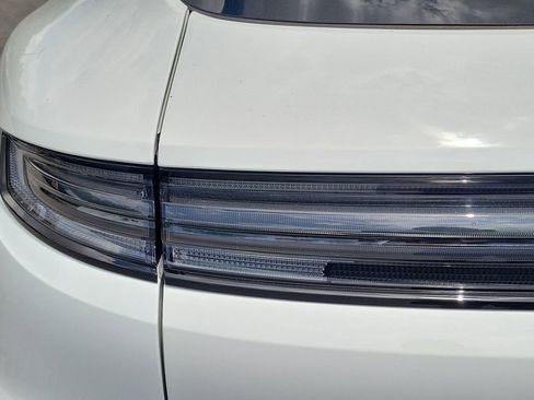 Certified 2025 Porsche Cayenne Base image 16