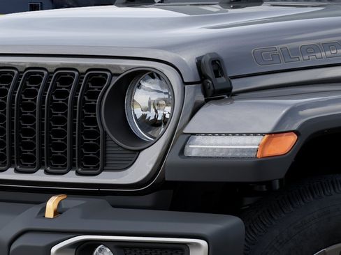 New 2026 Jeep Gladiator Sport AWD/4WD image 21