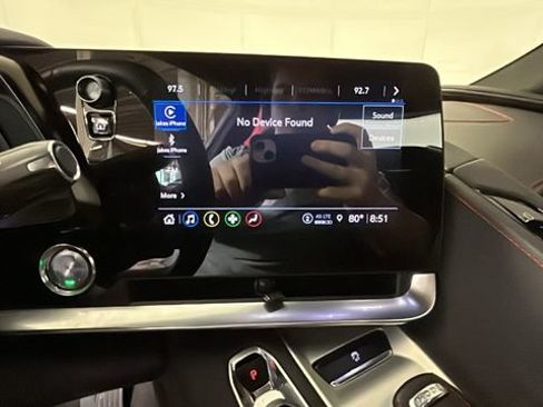 Used 2021 Chevrolet Corvette Stingray Coupe w/ Z51 Performance Package RWD image 23