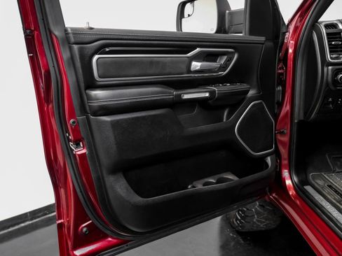 Used 2020 RAM 1500 Laramie w/ Sport Appearance Package AWD/4WD image 41