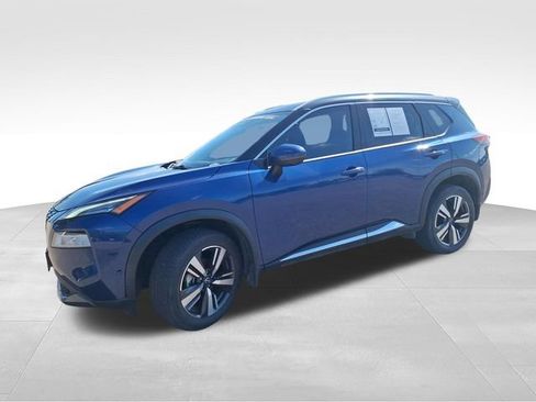 Certified 2023 Nissan Rogue SL w/ SL Premium Package FWD image 4