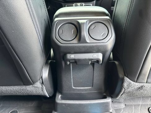 Used 2023 Jeep Wrangler Unlimited Sport AWD/4WD image 14
