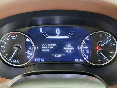 Used 2020 Buick Enclave Avenir w/ Avenir Technology Package image 19