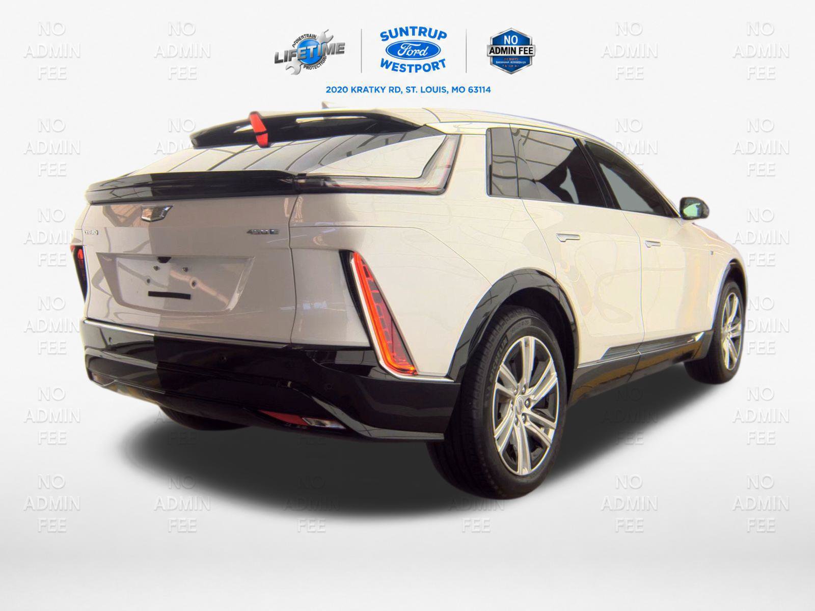 Used 2024 Cadillac Lyriq Tech RWD image 2
