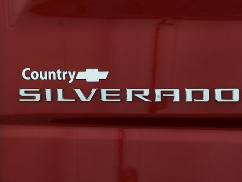 Used 2025 Chevrolet Silverado 1500 RST AWD/4WD image 24