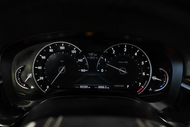 Used 2017 BMW 530i RWD image 22