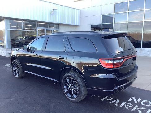 Certified 2024 Dodge Durango SXT w/ SXT Blacktop Group image 7