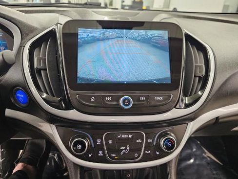 Used 2017 Chevrolet Volt LT w/ Comfort Package image 16