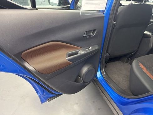 Used 2024 Nissan Kicks SR image 36