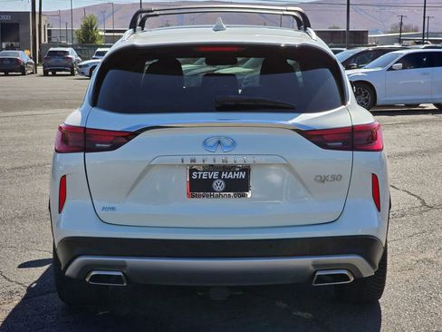 Used 2020 INFINITI QX50 Sensory image 4