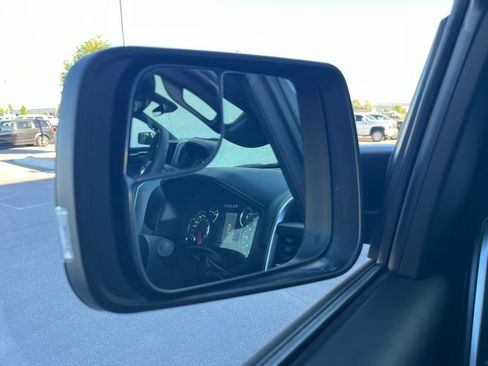 Used 2025 RAM 1500 Big Horn AWD/4WD image 7
