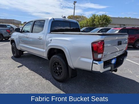 Used 2022 Toyota Tacoma SR5 AWD/4WD image 6