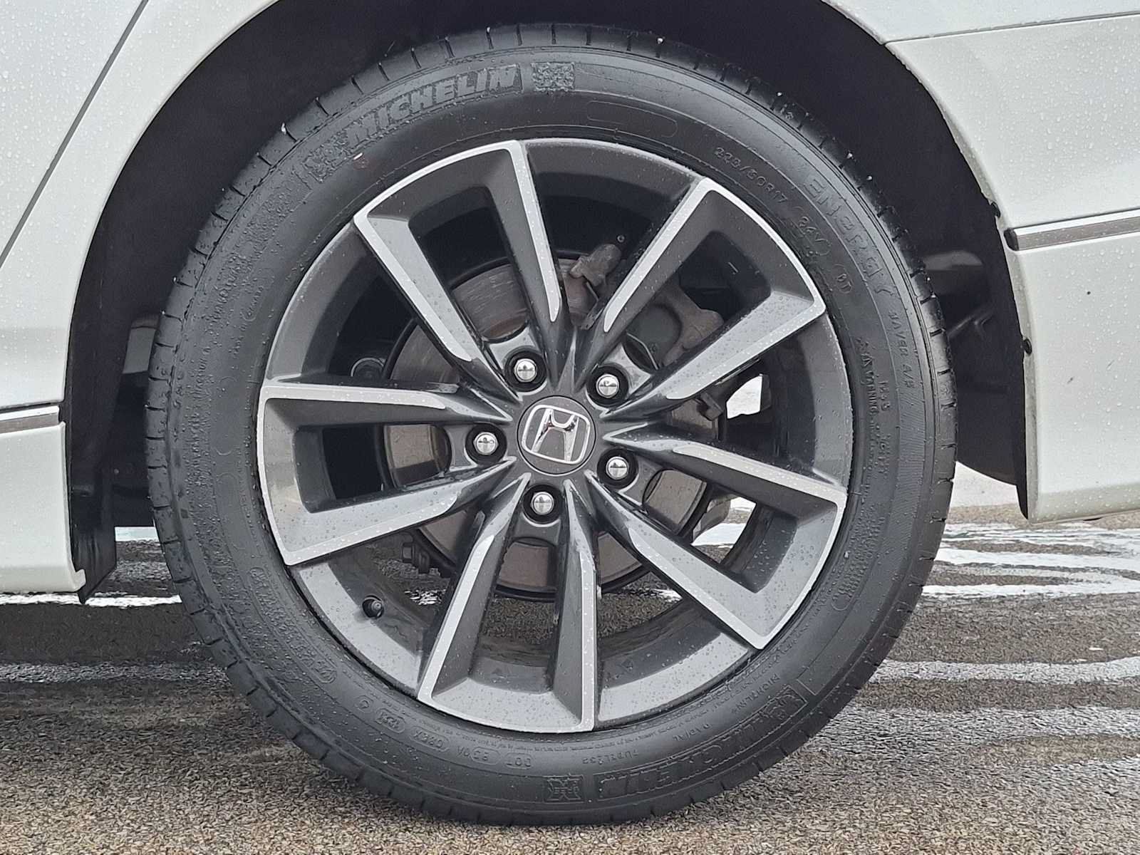 Certified 2021 Honda Accord EX-L image 14