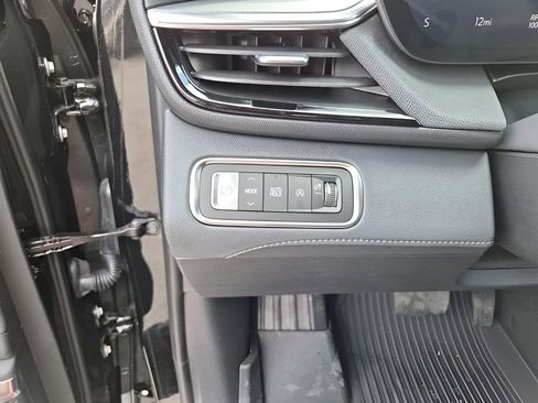 New 2026 Buick Enclave Sport Touring w/ LPO, Floor Liner Package image 33