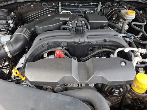 Used 2018 Subaru Forester 2.5i Premium AWD/4WD image 29