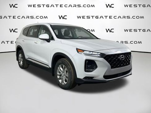Used 2020 Hyundai Santa Fe SE AWD/4WD image 2