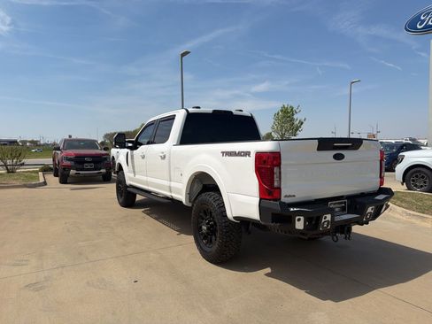 Used 2020 Ford F250 Lariat w/ Tremor Off-Road Package image 3