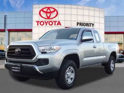 Used 2023 Toyota Tacoma SR w/ SR Convenience Package