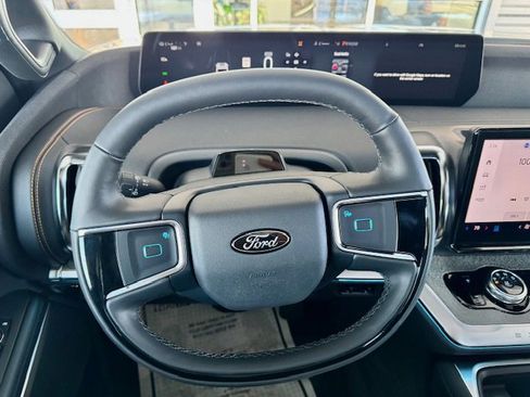 New 2025 Ford Expedition Tremor image 15