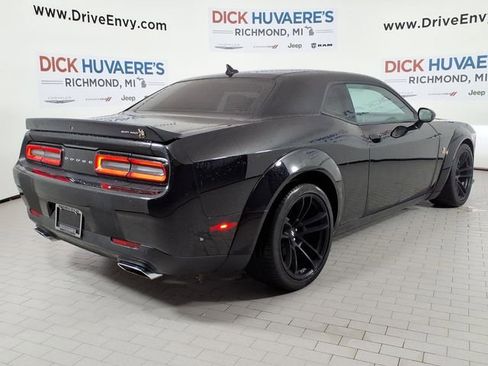 Used 2023 Dodge Challenger R/T Scat Pack RWD image 4