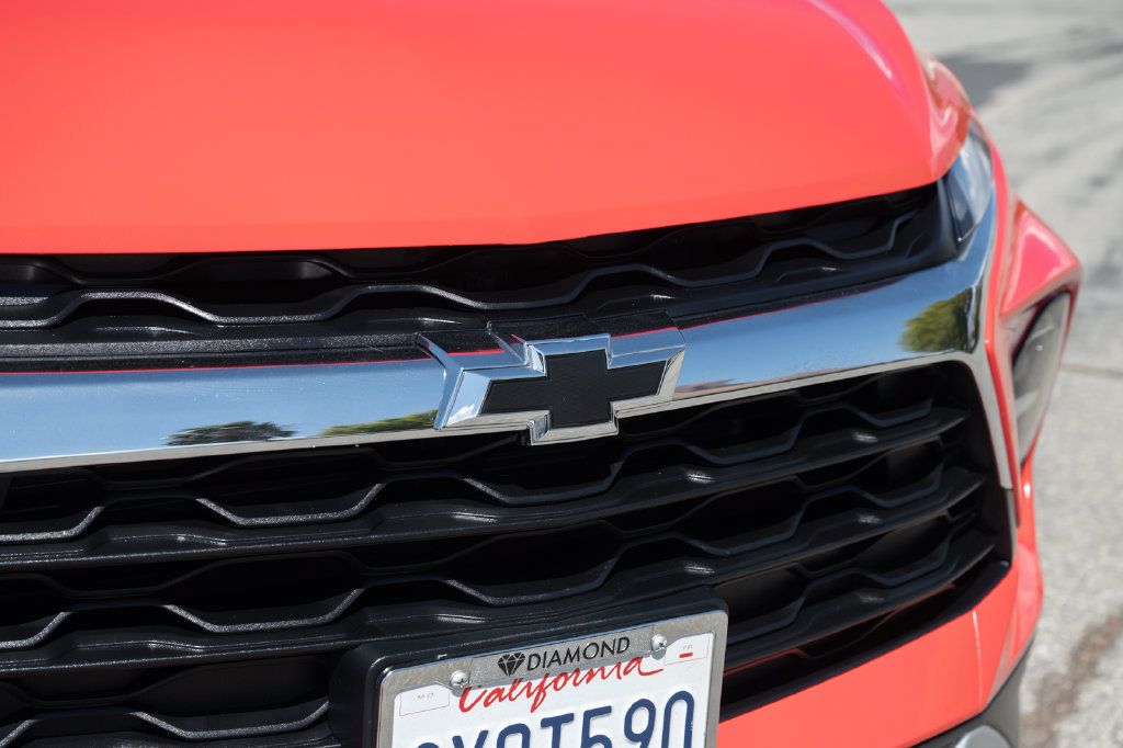Used 2026 Chevrolet Blazer LT w/ Convenience Package FWD image 11