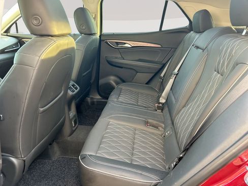 Used 2023 Buick Envision Avenir AWD/4WD image 29