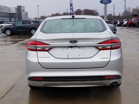 Certified 2018 Ford Fusion S FWD image 3