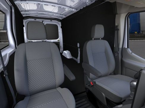New 2026 Ford Transit 250 148 Medium Roof Extended AWD image 10