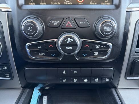 Used 2014 RAM 1500 Sport w/ Sport Premium Group image 9