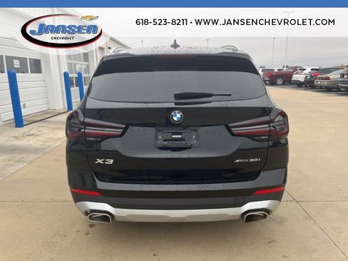 Used 2023 BMW X3 xDrive30i w/ Premium Package image 5