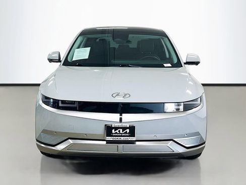 Used 2024 Hyundai Ioniq 5 Limited image 2