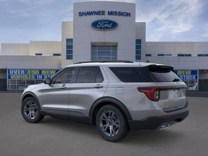 New 2026 Ford Explorer Active w/ Active Comfort Package