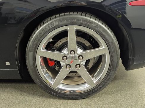 Used 2006 Chevrolet Corvette Convertible w/ Preferred Equipment Group image 18