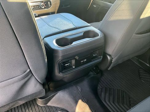 Used 2024 Chevrolet Silverado 1500 LT Trail Boss w/ Convenience Package II image 28