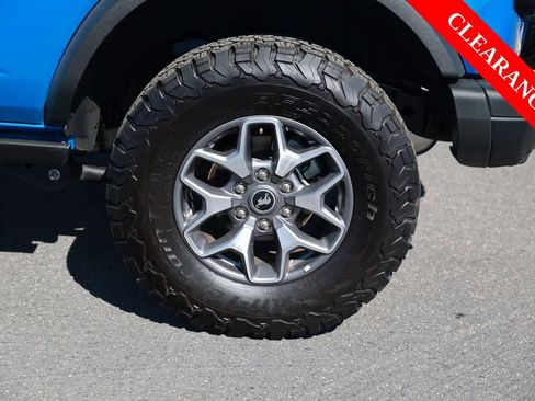 Used 2025 Ford Bronco Badlands AWD/4WD image 12