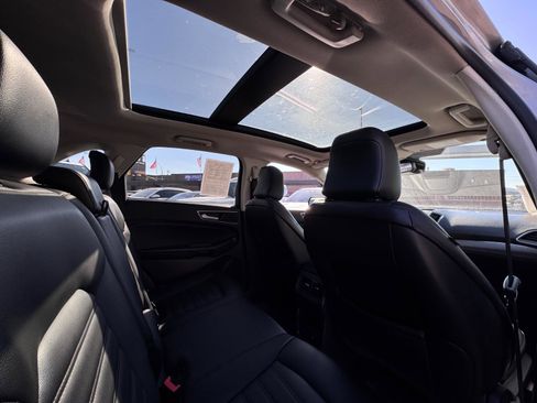 Used 2022 Ford Edge SEL w/ Convenience Package image 29