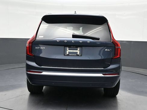 Used 2026 Volvo XC90 B6 Plus w/ Protection Package Premier AWD/4WD image 4
