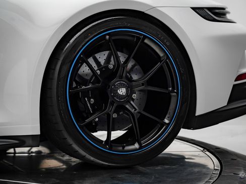 Used 2022 Porsche 911 GT3 image 83