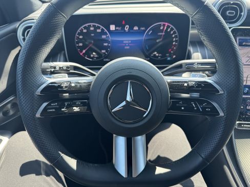 Used 2026 Mercedes-Benz GLC 350e 4MATIC image 18