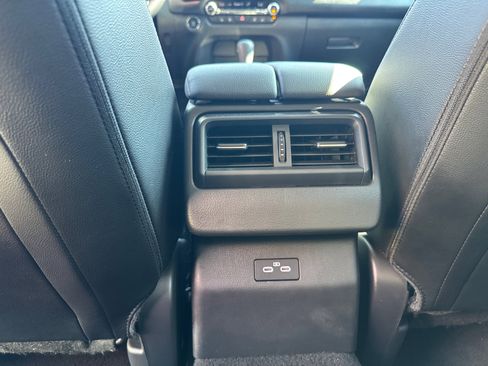 Used 2025 MAZDA CX-50 AWD 2.5 S w/ Premium Plus Pkg image 7