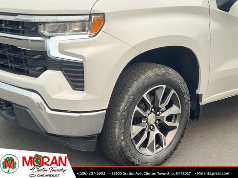 Used 2024 Chevrolet Silverado 1500 LT AWD/4WD image 9