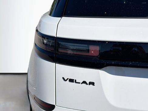 New 2026 Land Rover Range Rover Velar Dynamic SE AWD/4WD image 10