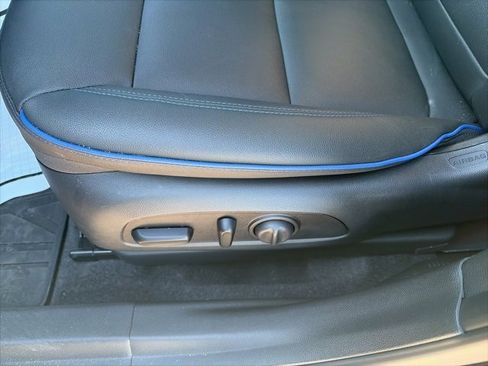 Used 2025 Buick Envista Sport Touring w/ Convenience I Package image 17