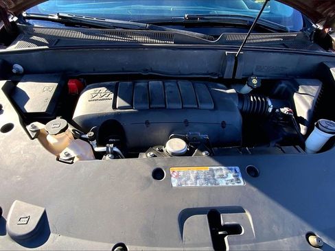 Used 2017 Chevrolet Traverse LT image 10