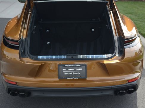 Certified 2025 Porsche Panamera 4 AWD/4WD image 36