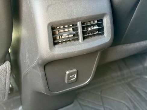 Used 2024 Chevrolet Equinox RS w/ LPO, Floor Liner Package AWD/4WD image 24