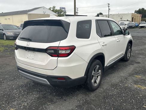Used 2023 Honda Pilot EX-L image 8