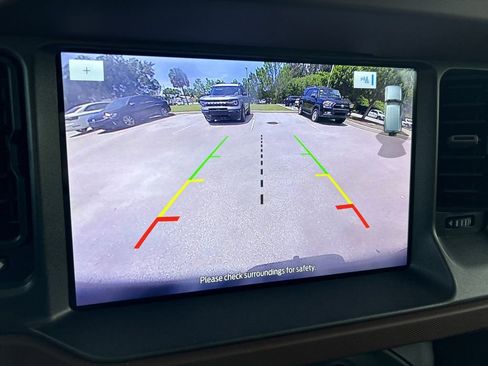 Used 2024 Ford Bronco Outer Banks image 28